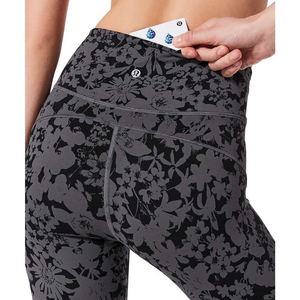 LULULEMON In Movement Crop Everlux Sz 4 Efflorescent Nebula Black - Picture 2 of 7